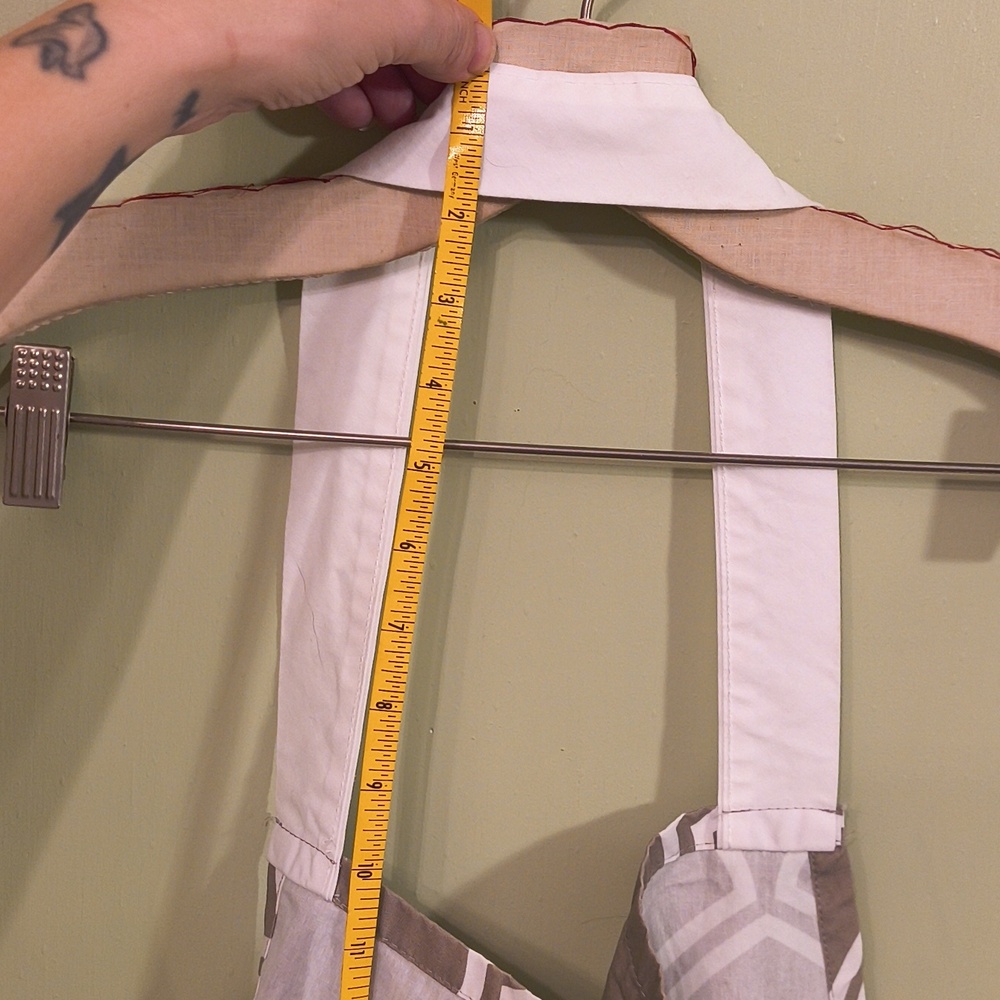 Home - Kitchen Apron Beige White Modern Pattern - Picture 8 of 8